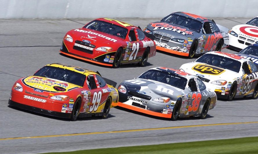 5 Fleeting Facts About NASCAR