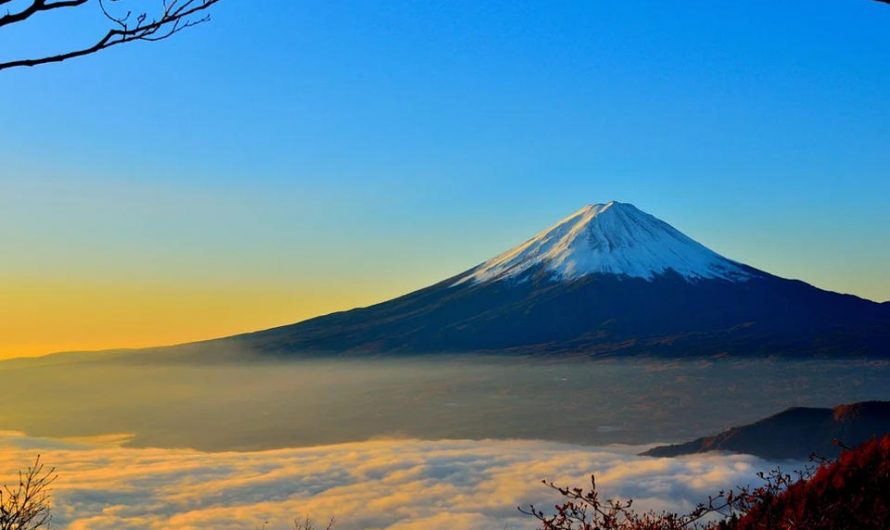 10 Glorious Facts About Japan