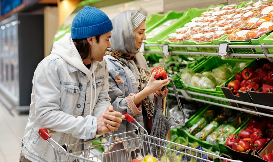 8 Facts About Cooking and Groceries in America